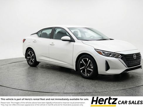 Used 2025 Nissan Sentra SV image 1