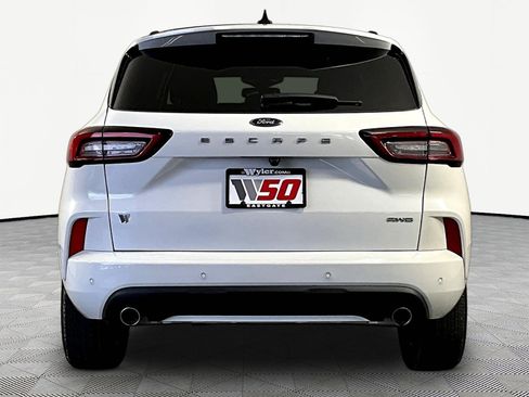 Used 2025 Ford Escape ST-Line Elite w/ Premium Technology Package AWD/4WD image 5