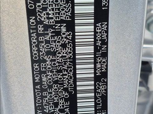 Used 2026 Toyota Prius Plug-In Hybrid w/ Limited Premium Package FWD image 25