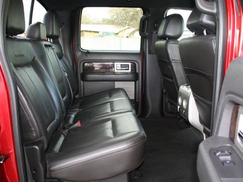Used 2014 Ford F150 Platinum image 25