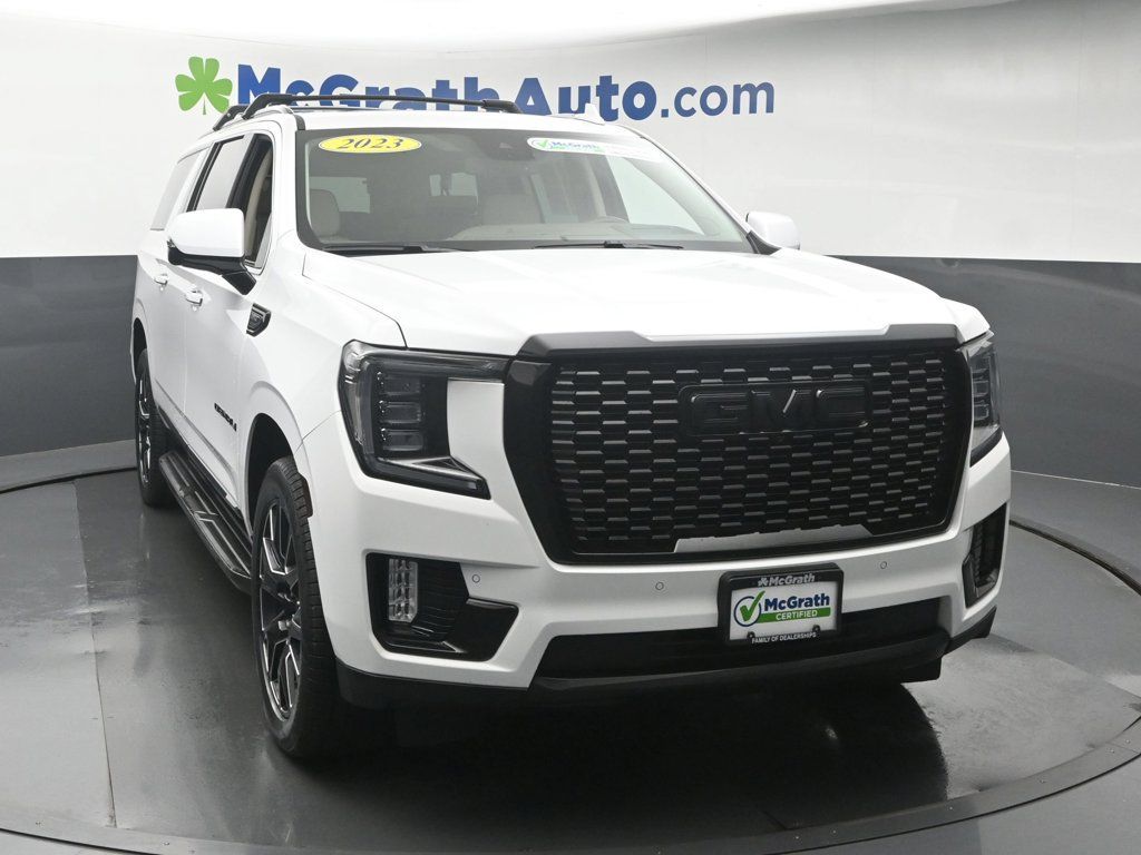 Used 2023 GMC Yukon XL Denali AWD/4WD image 5