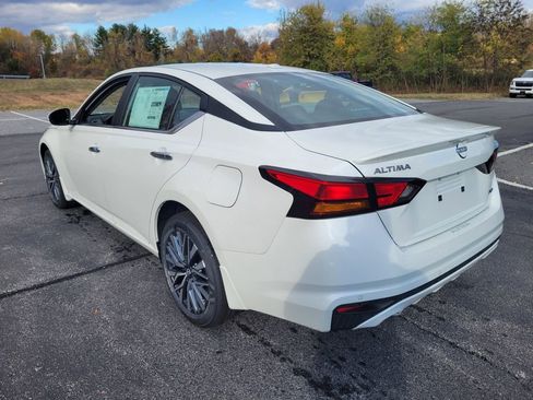 New 2025 Nissan Altima 2.5 SV w/ SV Premium Package image 8