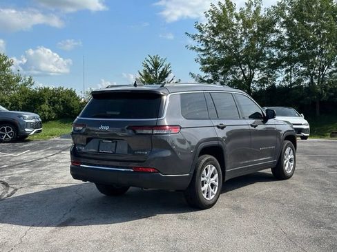 Used 2022 Jeep Grand Cherokee L Limited AWD/4WD image 7