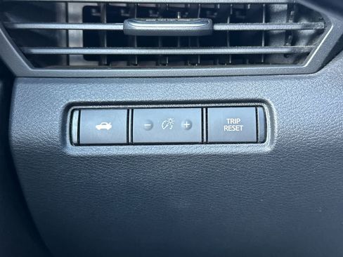 Used 2020 Nissan Altima 2.5 S FWD image 29