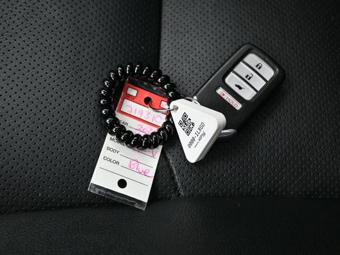 Used 2021 Honda HR-V EX-L image 26