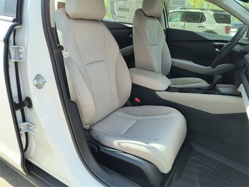 New 2025 Honda Accord SE image 12