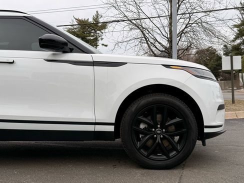 Used 2024 Land Rover Range Rover Velar S image 16