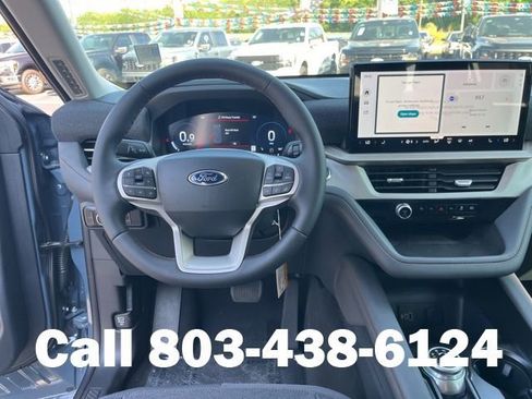 New 2026 Ford Explorer Active RWD image 16