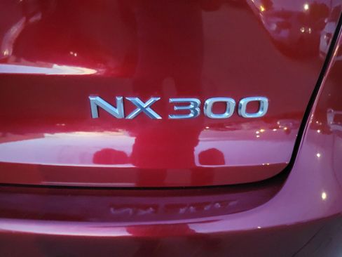 Used 2018 Lexus NX 300 AWD w/ Premium Package image 12