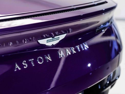 Used 2024 Aston Martin DB12 Coupe image 8