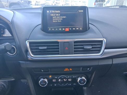 Used 2017 MAZDA MAZDA3 Grand Touring FWD image 15