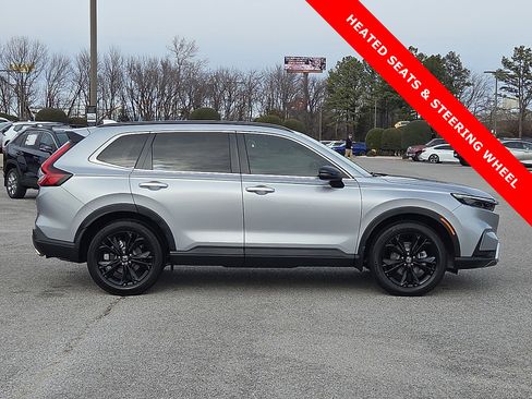 Used 2023 Honda CR-V Sport Touring image 6