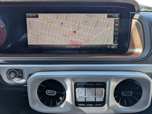Used 2022 Mercedes-Benz G 550 image 19