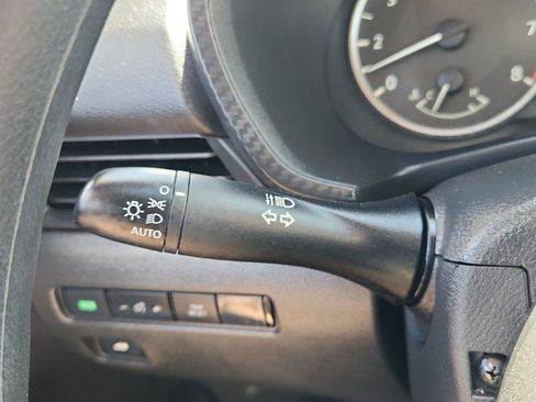 Used 2025 Nissan Sentra S FWD image 29