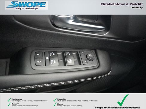 New 2026 Chrysler Voyager LX image 21