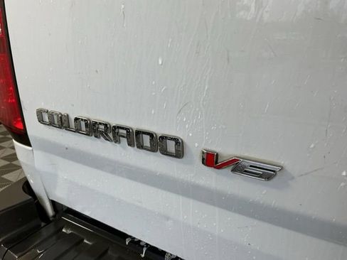 Used 2020 Chevrolet Colorado Z71 AWD/4WD image 10