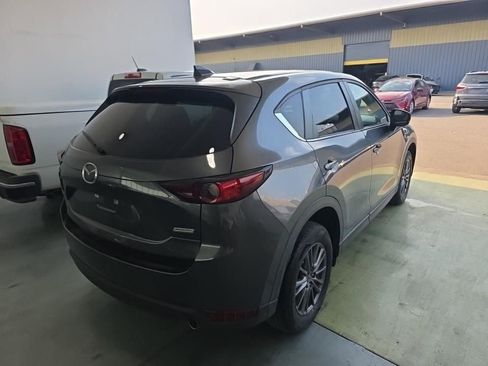 Used 2019 MAZDA CX-5 Touring FWD image 2