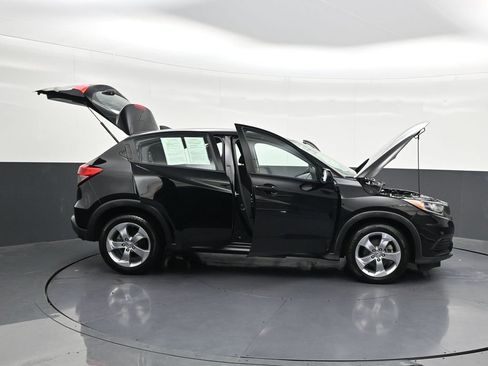 Used 2022 Honda HR-V LX image 26