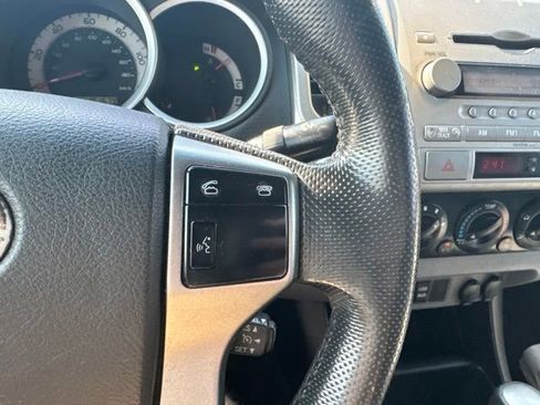 Used 2012 Toyota Tacoma 4x4 Double Cab image 21