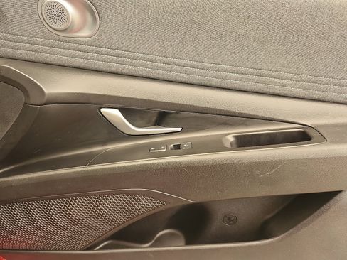 Certified 2023 Hyundai Elantra Limited w/ Cargo Package FWD image 35