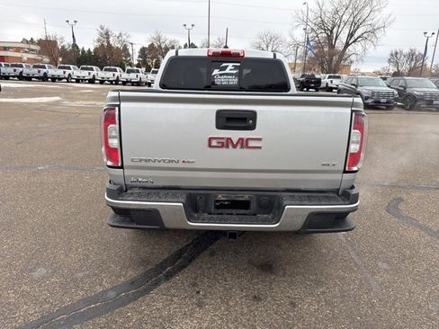Used 2017 GMC Canyon SLT w/ Driver Alert Package image 7