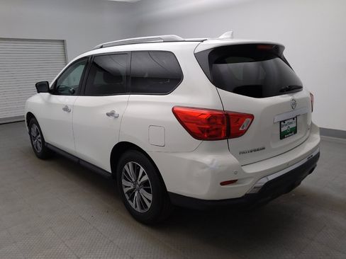 Used 2020 Nissan Pathfinder SL FWD image 5