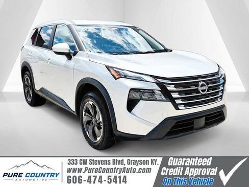 Used 2024 Nissan Rogue SV FWD image 1