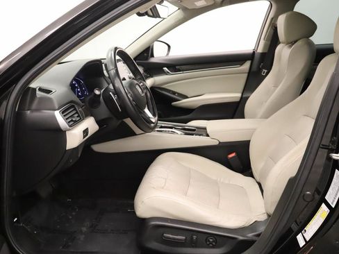 Used 2018 Honda Accord EX-L image 16