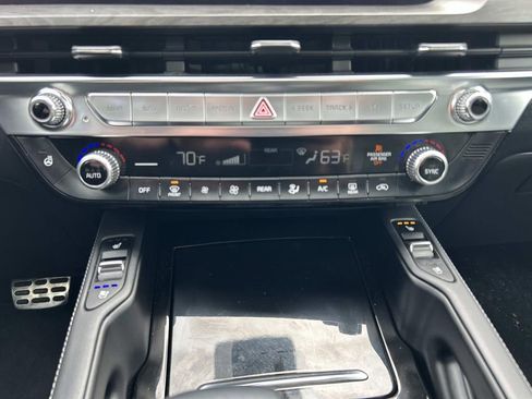 Used 2024 Kia Telluride SX Prestige X-Pro AWD/4WD image 31