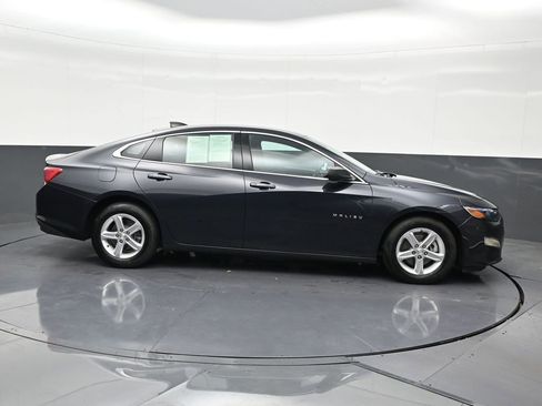 Used 2022 Chevrolet Malibu LS image 7