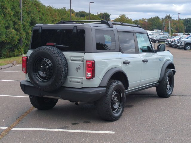 Certified 2023 Ford Bronco Black Diamond AWD/4WD image 3