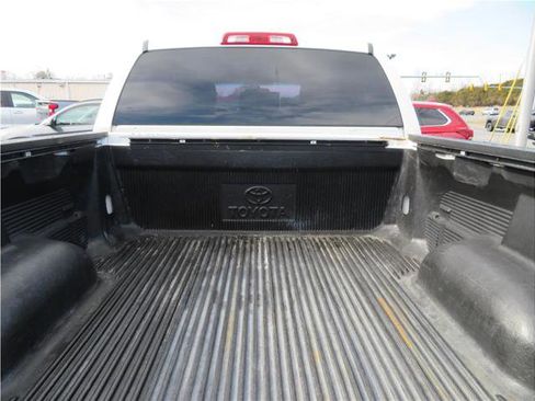 Used 2017 Toyota Tundra SR w/ Tundra Package #1 image 3