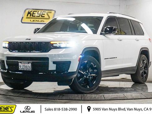 Used 2021 Jeep Grand Cherokee L Laredo AWD/4WD image 1