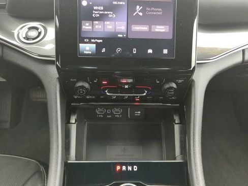 Used 2023 Jeep Grand Cherokee L Altitude image 22