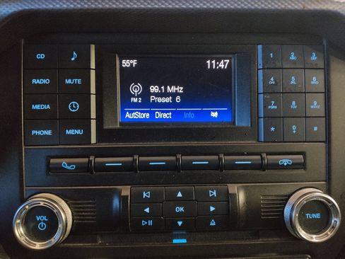 Used 2016 Ford Mustang Coupe RWD image 25