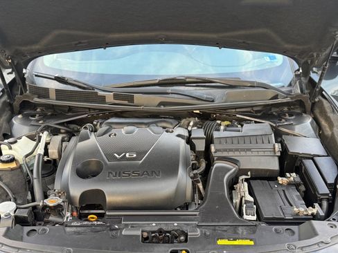 Used 2016 Nissan Maxima 3.5 S image 5
