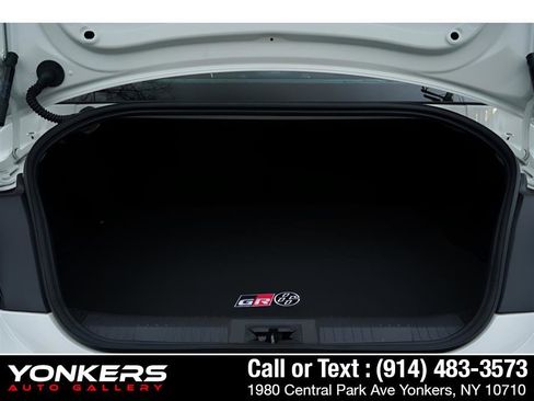 Used 2023 Toyota GR86 Premium image 46