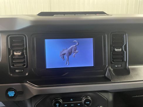 Used 2023 Ford Bronco Outer Banks w/ Sasquatch Package image 16