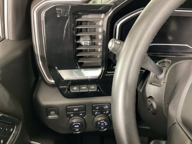 Used 2023 Chevrolet Silverado 1500 LTZ w/ LTZ Premium Package AWD/4WD image 20