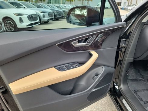 Certified 2025 Audi Q7 3.0T Premium Plus w/ Premium Plus Package image 18