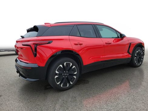 Used 2024 Chevrolet Blazer EV RS AWD/4WD image 4