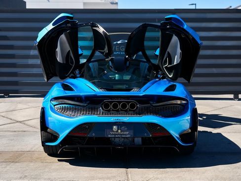 Used 2021 McLaren 765LT image 23