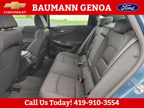 Used 2024 Chevrolet Malibu LT FWD image 15