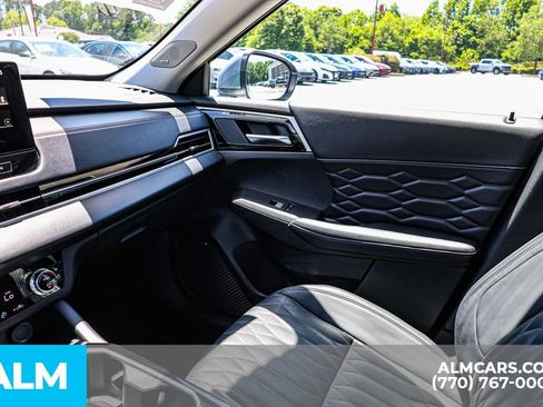 Used 2025 Mitsubishi Outlander SEL FWD image 48