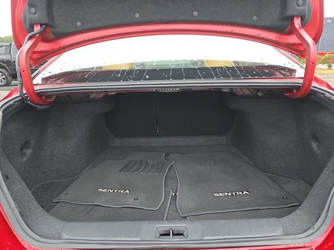 Used 2024 Nissan Sentra SV w/ SV Premium Package image 14