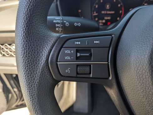 Used 2023 Honda Accord EX image 37
