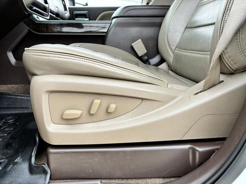 Used 2016 GMC Sierra 2500 Denali w/ Duramax Plus Package image 15