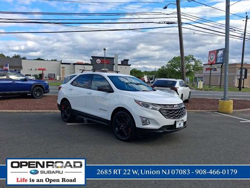 Used 2019 Chevrolet Equinox LT AWD/4WD image 2