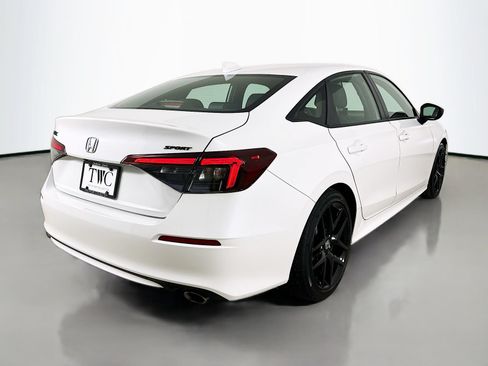 Used 2026 Honda Civic Sport image 5