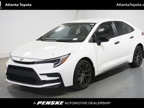 Used 2024 Toyota Corolla SE image 1